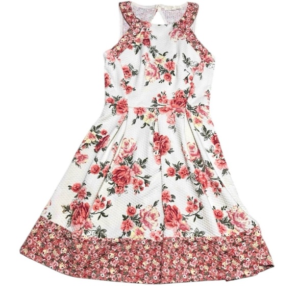 Rewind Dresses & Skirts - Rewind Floral Juniors A-Line Dress in Pink and White